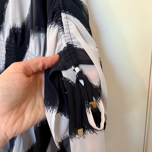 Michael Kors Striped Swim/Beach Coverup Kaftan Top - Size S/M - Picture 8 of 10